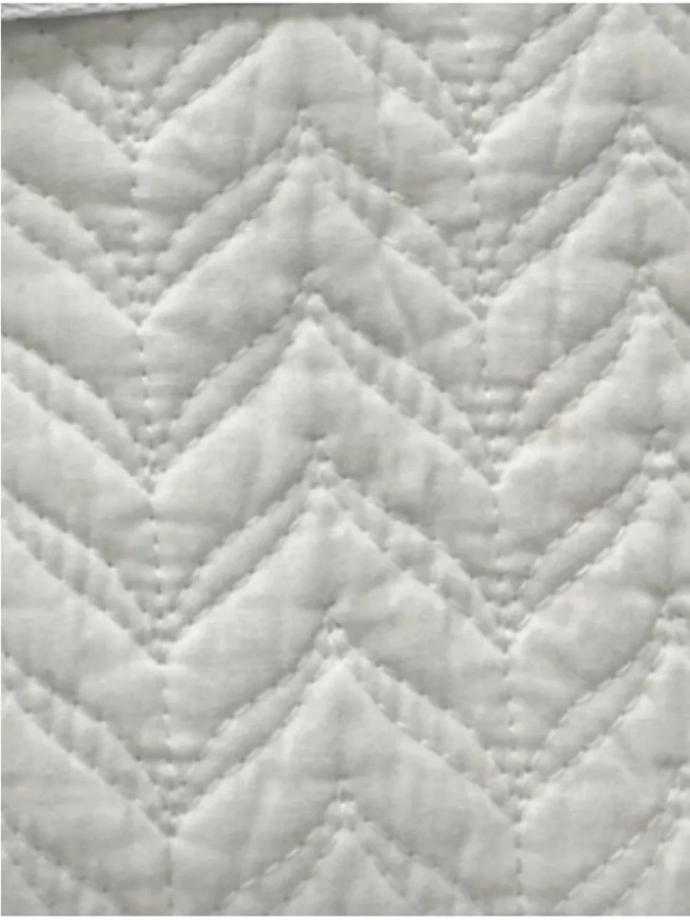 Joie White Full/Queen Cotton Quilt Set 88”x92”